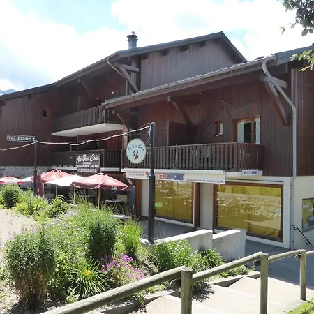 Duplex 4/5 Pers., Centre Areches-beaufort, Piscine, Proche Commerces Et Pistes - Fr-1-342-142